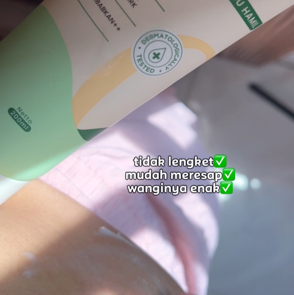 Stretchmark Cream imgfdn-daf754be-ba1b-47c6-846e-6d5b53808bfd