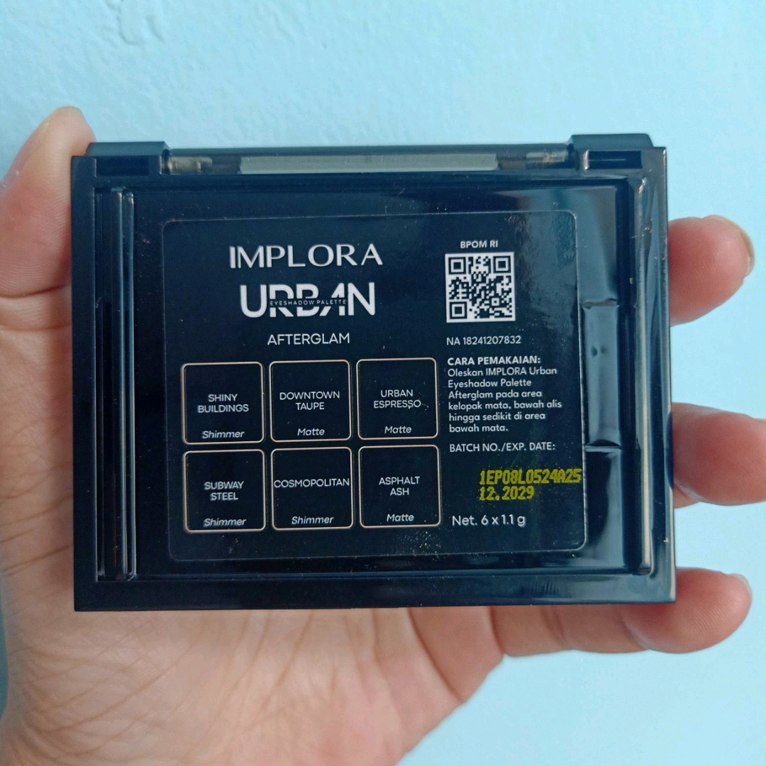 Urban Eyeshadow - Urban Afterglow imgfdn-29330564-3415-4302-91a2-209c6283eb14