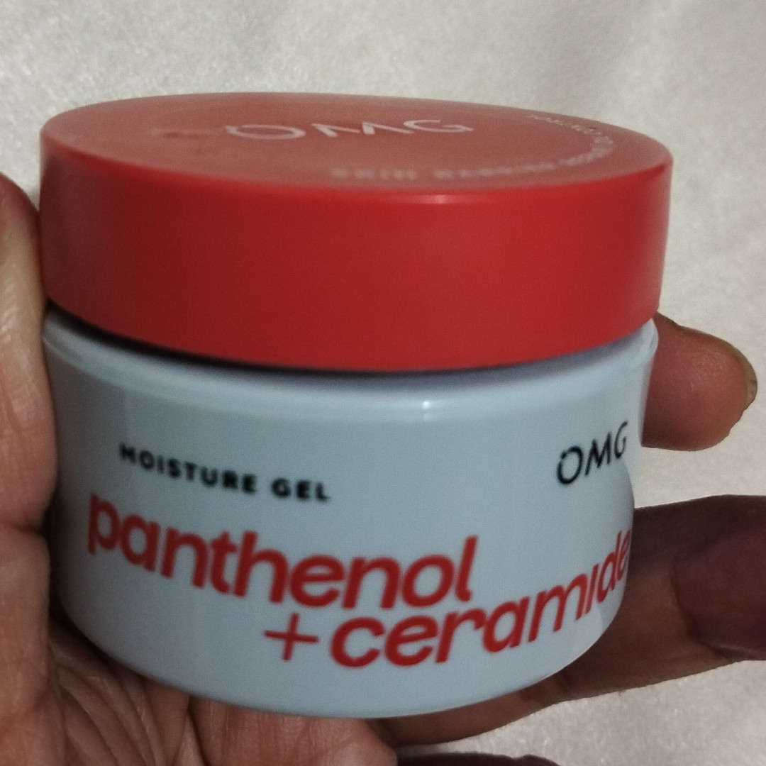 Panthenol + Ceramide Moisture Gel imgfdn-f897873e-a7e7-4c52-ab13-bf750d9e49d2