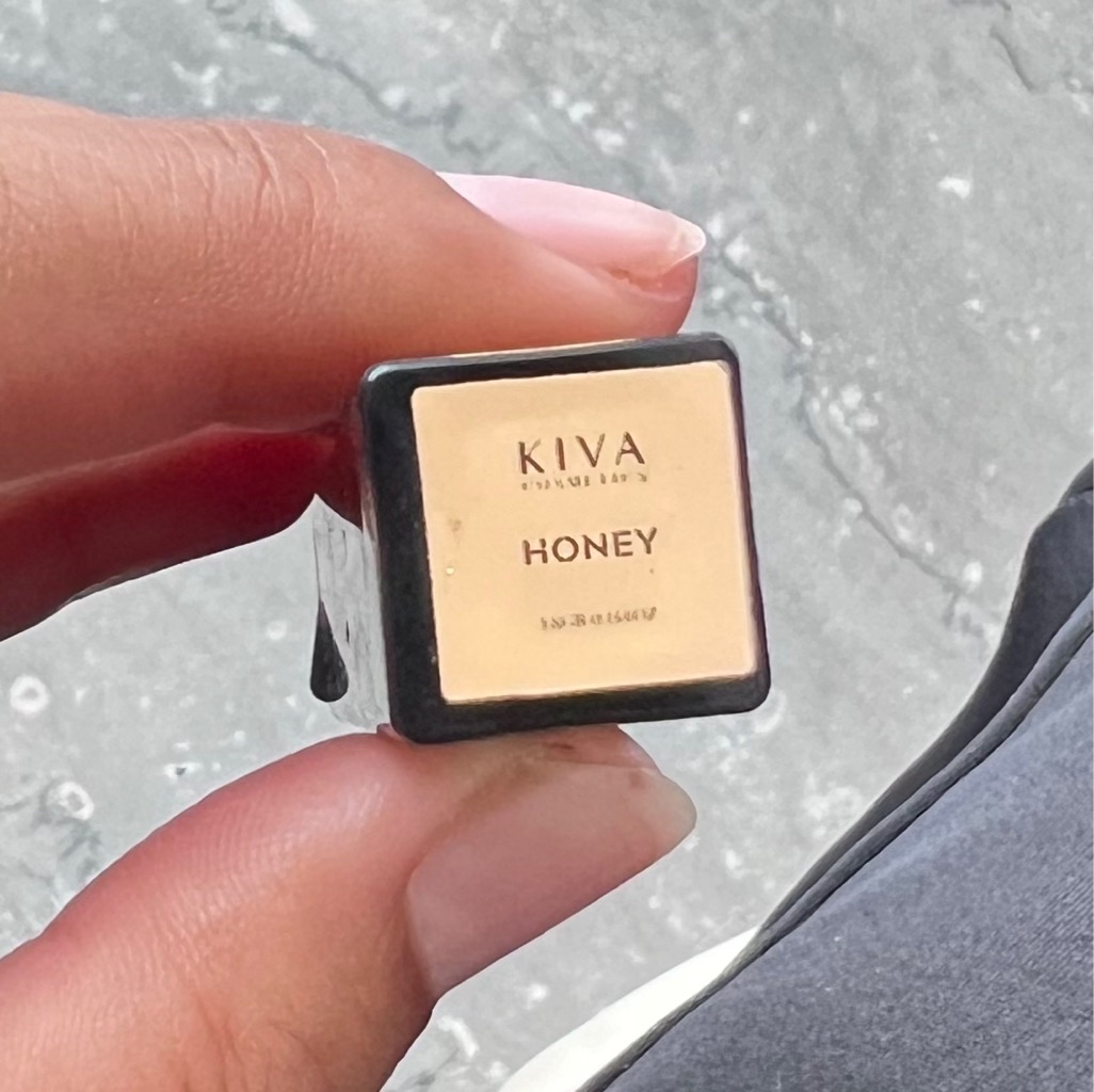 Perfect Touch Creamy Concealer - Honey imgfdn-51b6cba7-6d89-43fd-b762-b9998a9c1930