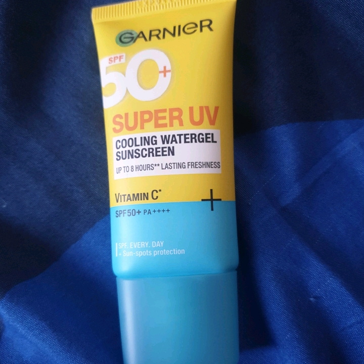 Super UV Cooling Watergel Sunscreen SPF 35+ PA++++ imgfdn-0cdac418-7687-4840-88dd-ba529c6904fa