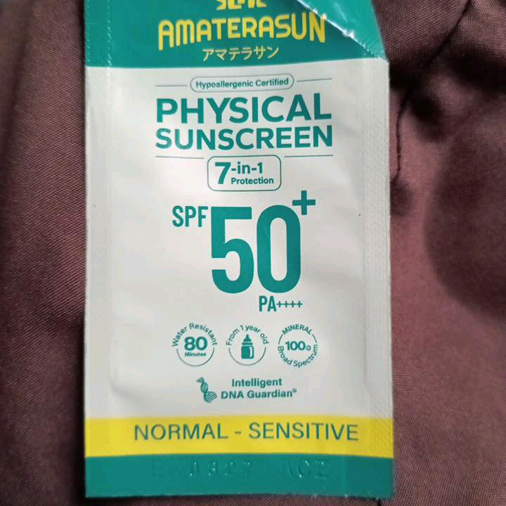 Physical Sunscreen SPF 50+ PA++++ imgfdn-4b484ae7-eeb4-42a7-8a34-c0cba196563e
