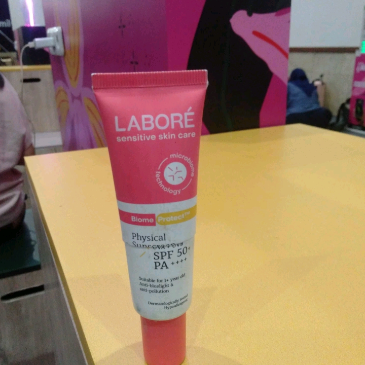 BiomeProtect™ Physical Sunscreen imgfdn-bc660479-ea11-4cca-8e9d-5f18b482078c