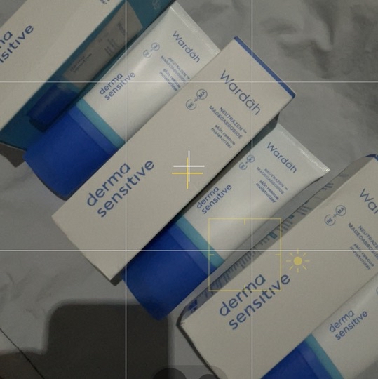 Derma Sensitive Skin Rescue Moisturizer imgfdn-c222e501-2a47-4484-8283-441d791603e1