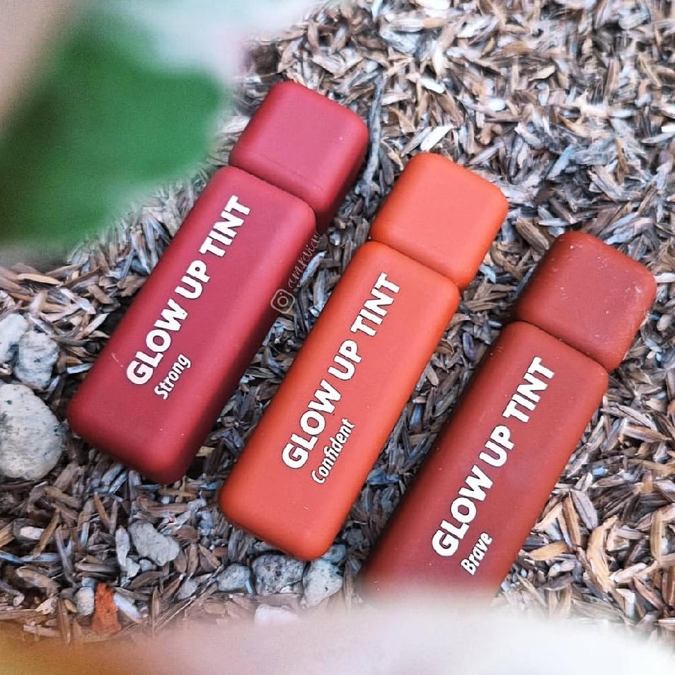 Glow Up Tint - Confident imgfdn-060ebc32-4cb7-4093-8957-b8829fb14486