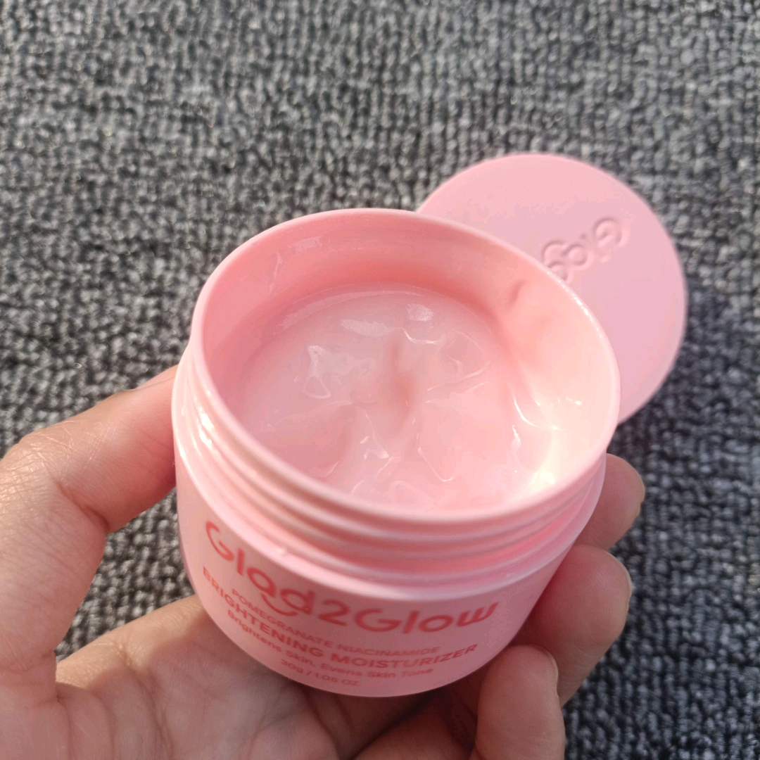 Pomegranate 5% Niacinamide Brightening Moisturizer imgfdn-276938ea-b24a-4ce8-987a-317698b07fa3