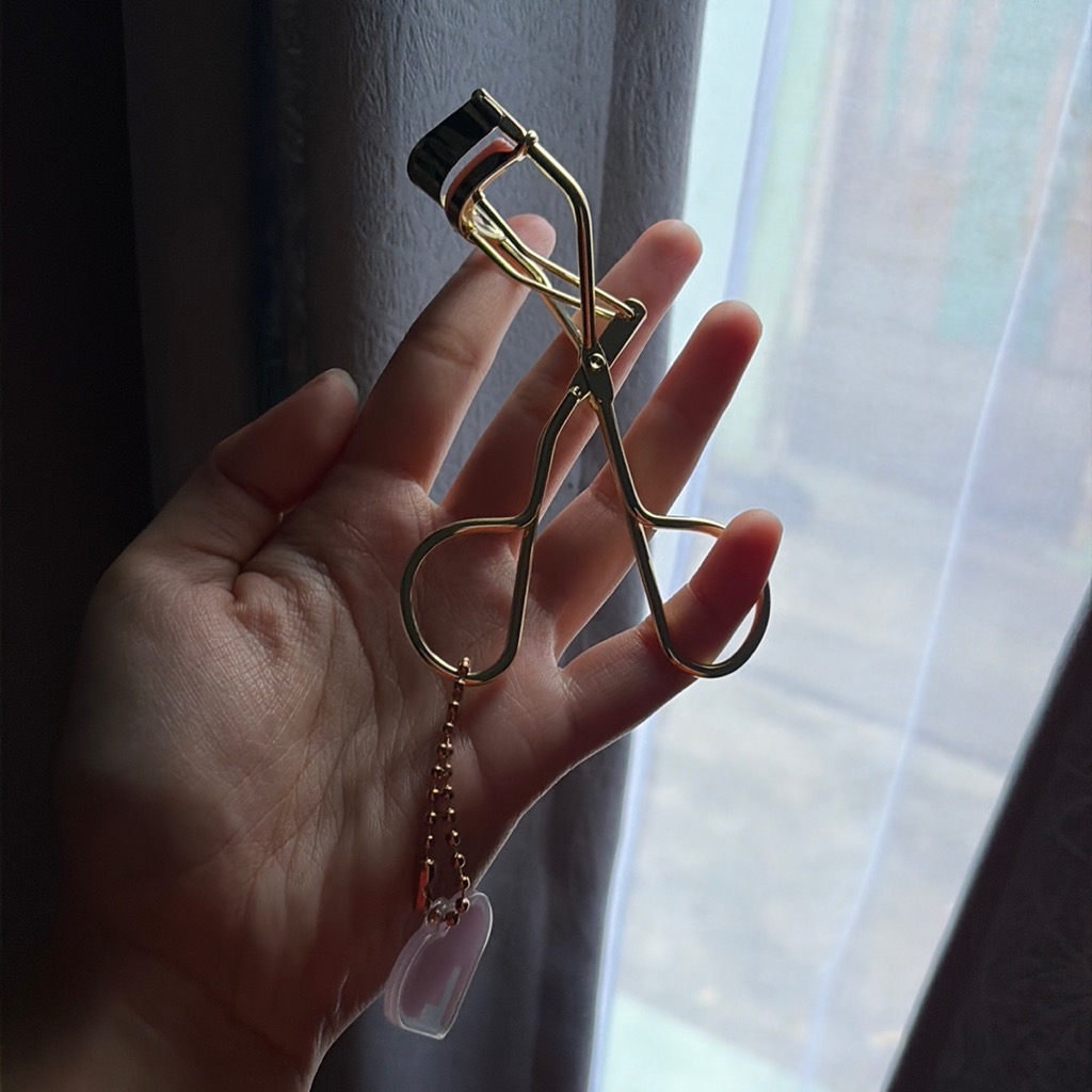 It Curl Eyelash Curler imgfdn-175bdb53-8021-4f14-9fe3-2f0cadc877f3