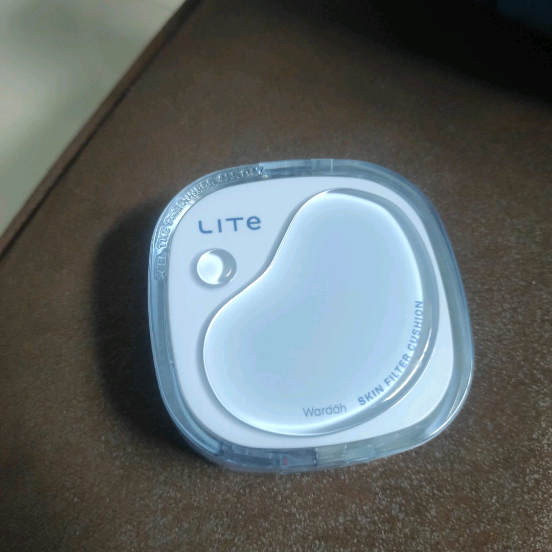 Lite Skin Filter Cushion - 01 Fair imgfdn-8aa88293-77c2-4b78-baa1-73312bec18e4