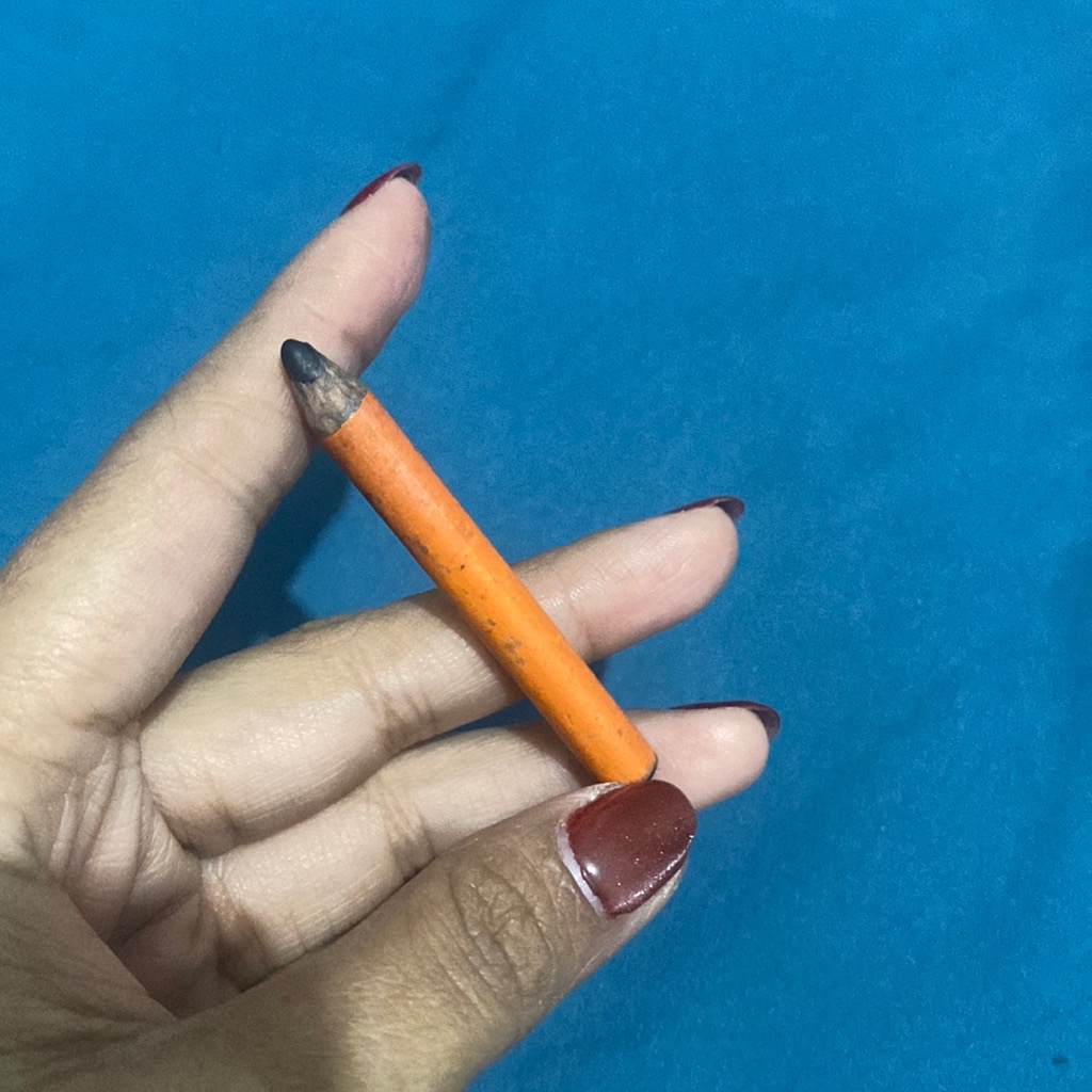 Eye Brow Pencil - Brown imgfdn-d21c8ea0-d336-4ec5-ad3f-8f06b123300e