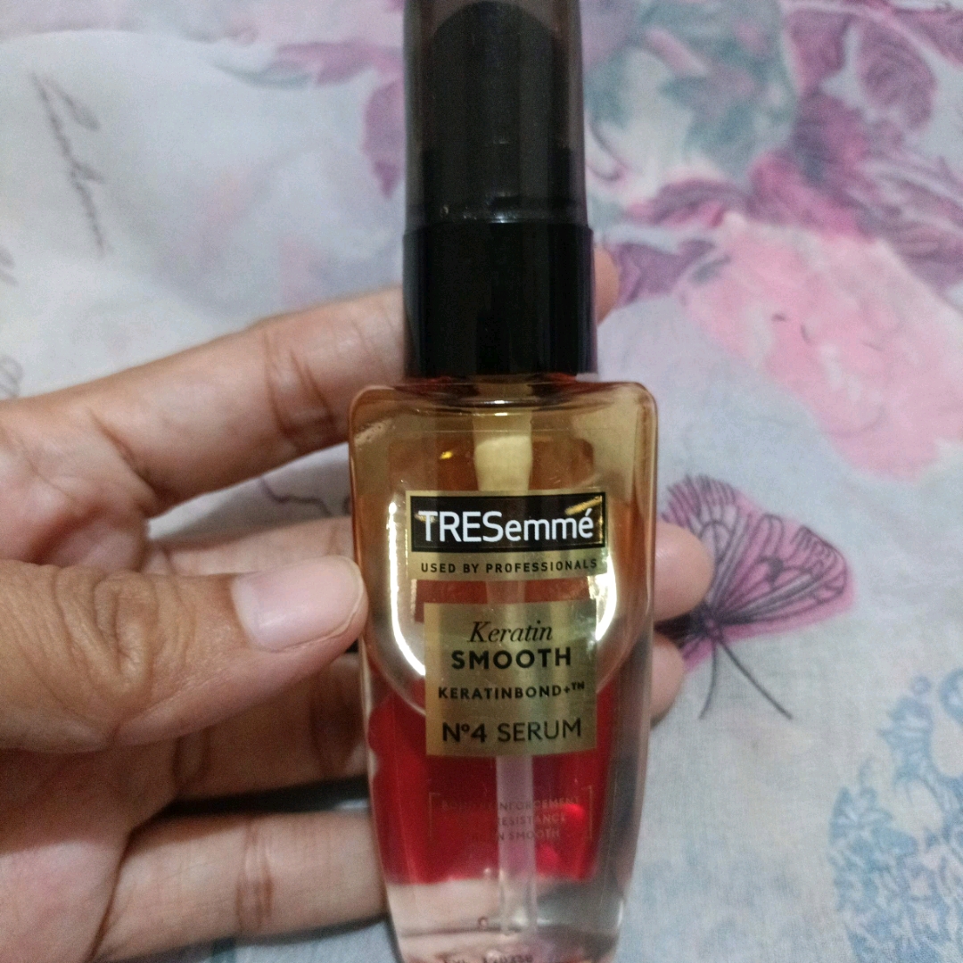 Keratin Smooth Serum imgfdn-83a2acbf-232d-4d81-a1ab-630dacf032aa