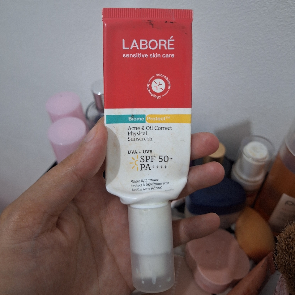 BiomeProtect Acne & Oil Correct Physical Sunscreen SPF50+ PA++++ imgfdn-65b074f8-9135-48ad-93f5-08cd9aadac2a
