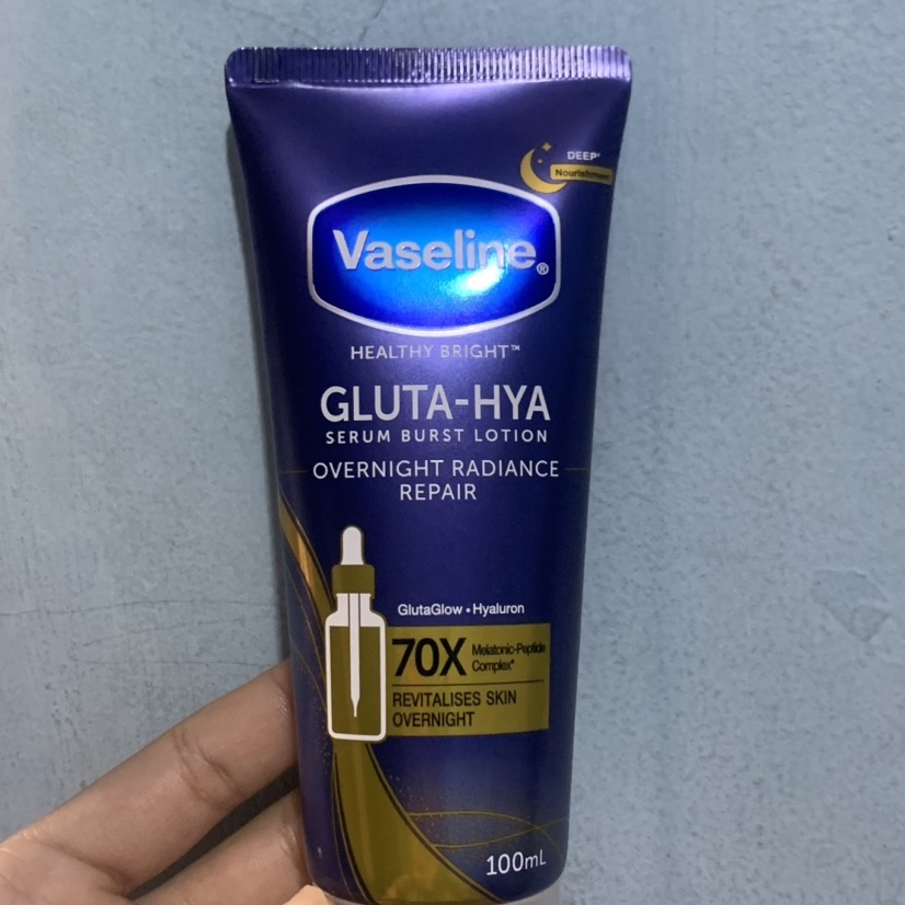 Healthy Bright Gluta-Hya Overnight Radiance Repair imgfdn-7c0ded0a-1345-46a2-8667-c00b5d675ae3