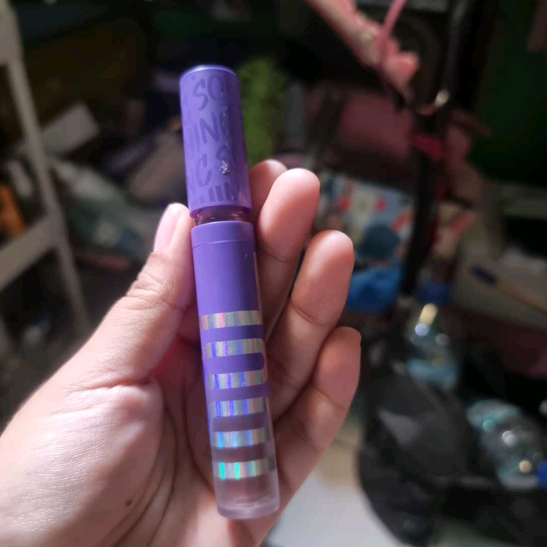 IDOL BLURRY Soft Lip Matte - Zoom imgfdn-b438d019-ea87-486e-8026-c4cfe7d68085