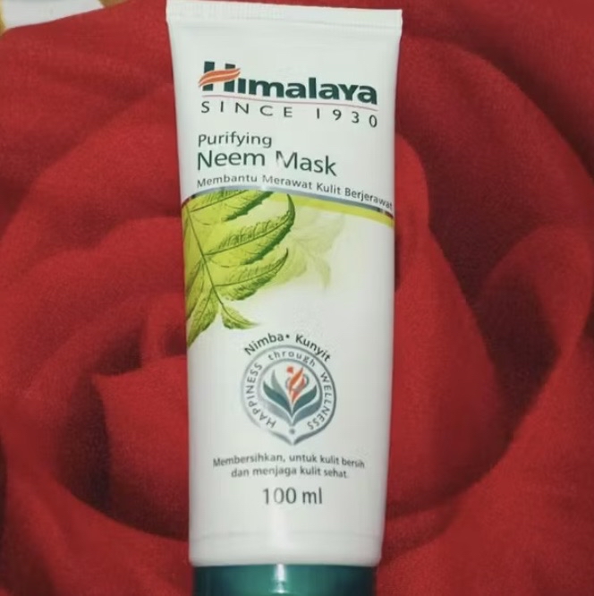 Purifying Neem Mask imgfdn-1581fba2-38df-4427-a287-f3c757c60fdb