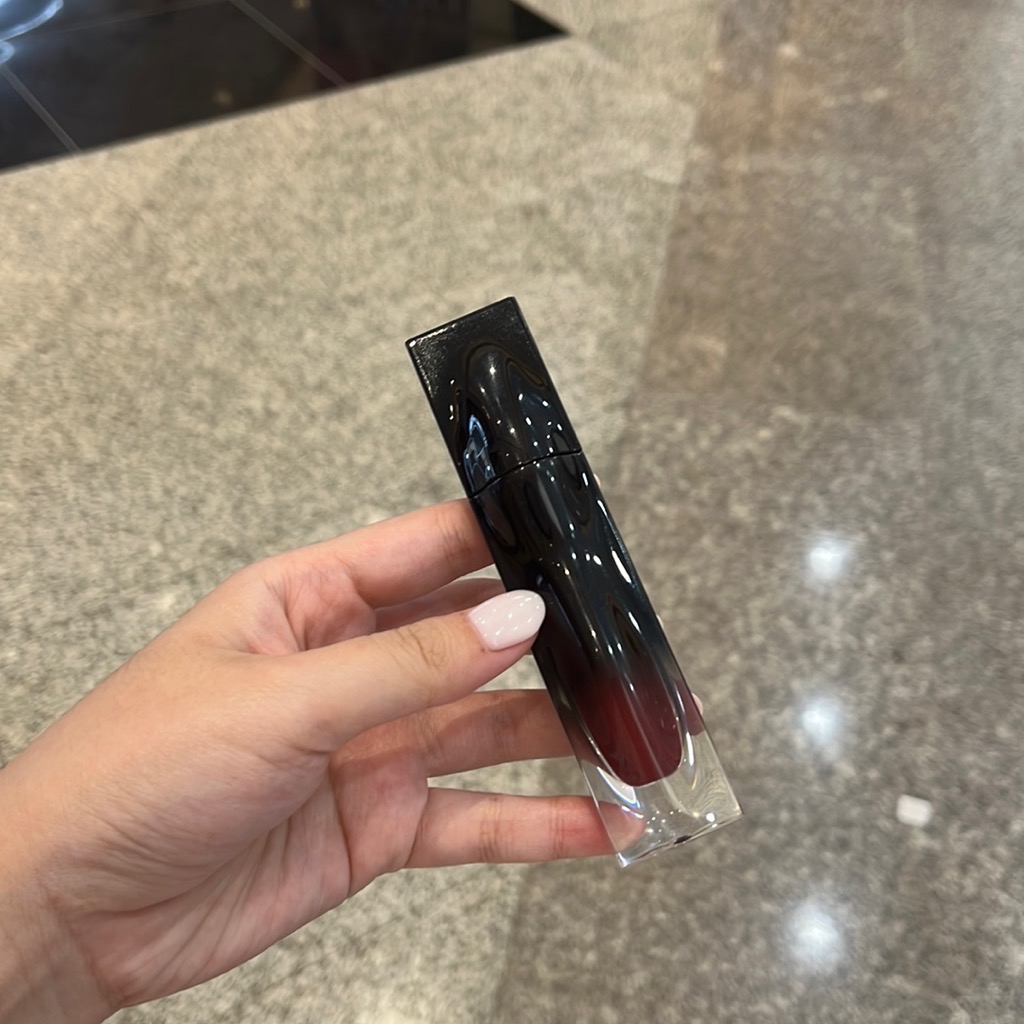 Stellar Dust Lip Stain - 05 Electra imgfdn-f367adba-40c9-4d8a-8ff0-46d644dbda4e