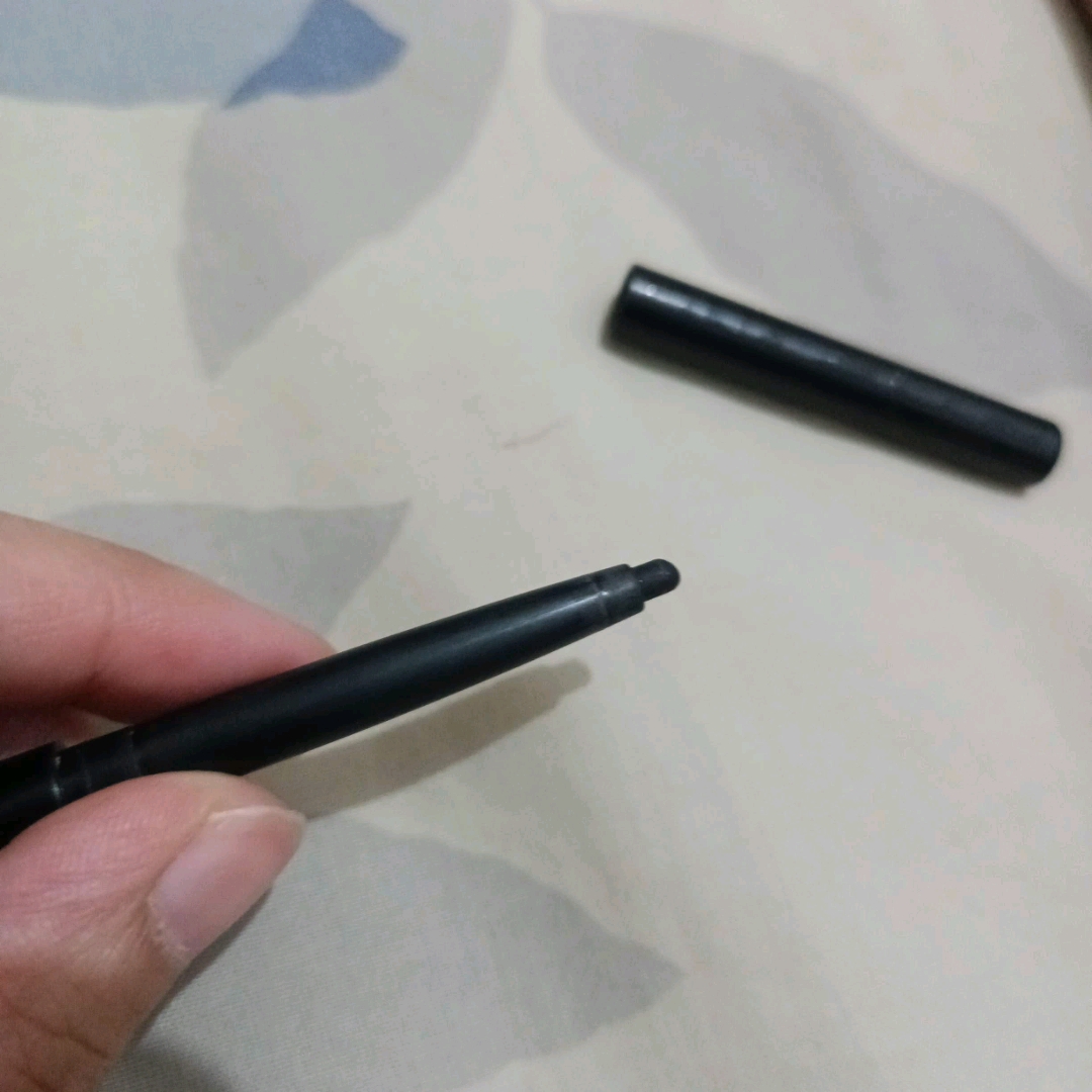 SCANDAL Waterproof Retractable Eyeliner - Jet Black imgfdn-ec212274-ed8a-44aa-a532-3dd751e2a4ff