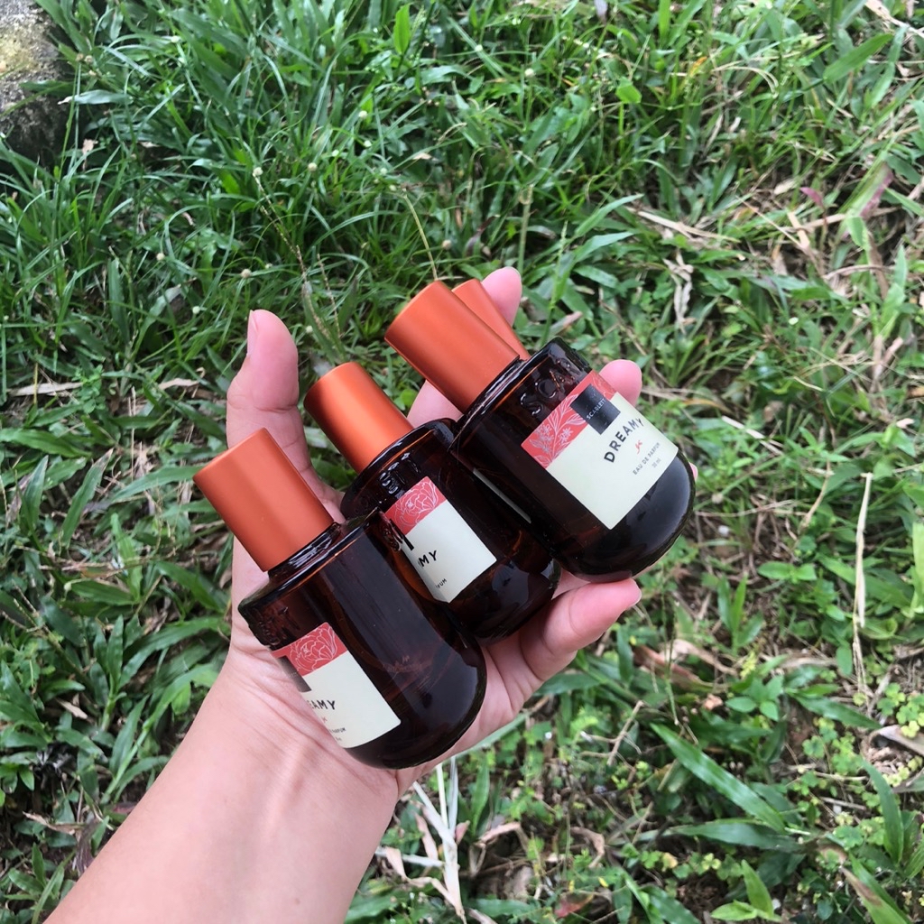 Eau De Parfum - Dreamy imgfdn-739b82a6-81ed-43c7-9d55-625e2a972acf