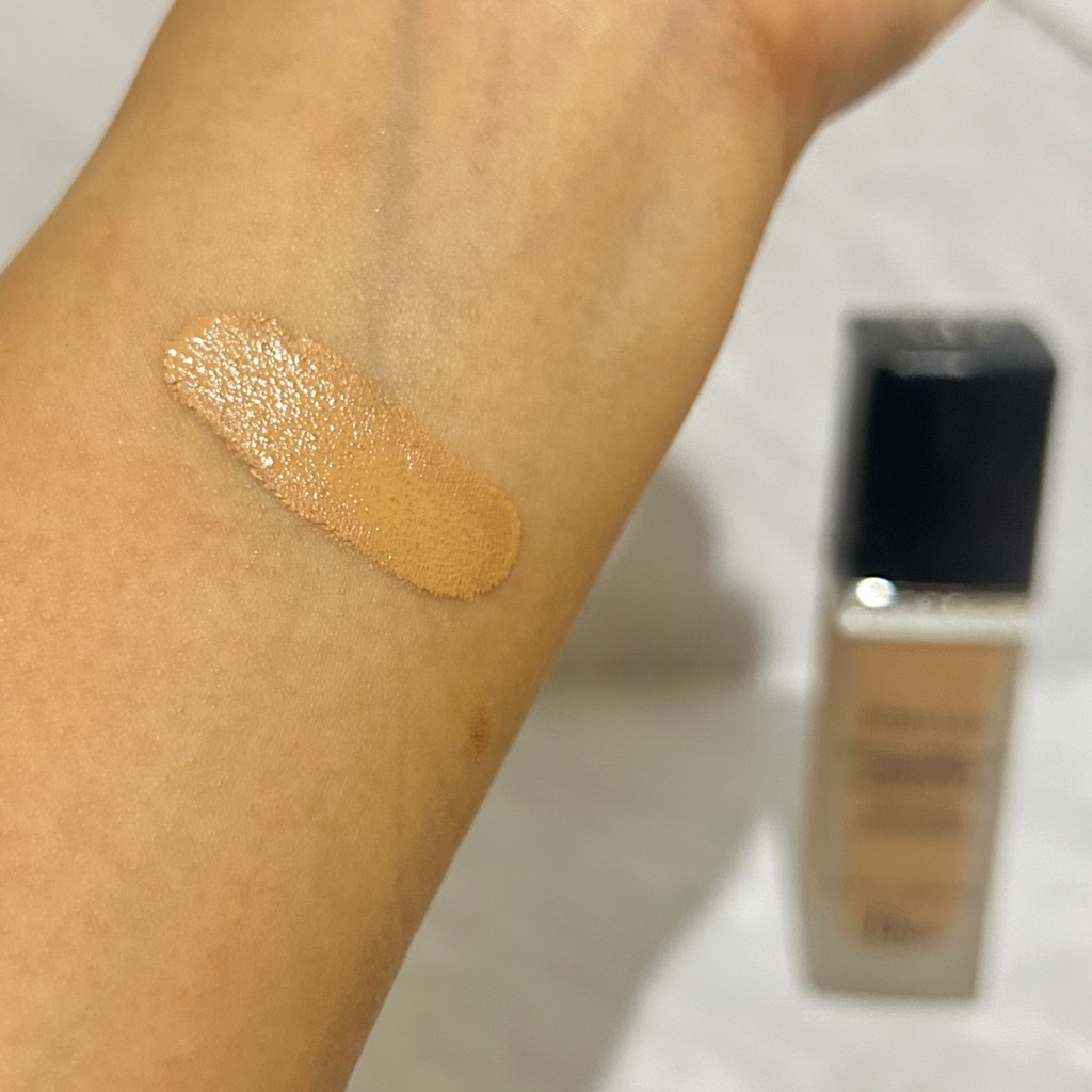 DIORSKIN FOREVER PERFECT MAKEUP EVERLASTING WEAR PORE REFINING EFFECT - 030 Medium Beige imgfdn-d10d15c8-c614-4090-ac1f-fa32614b9139