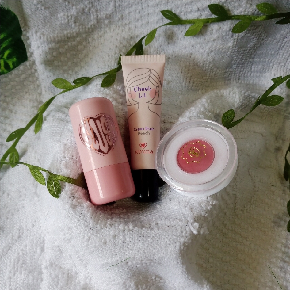 Multi-Use Watery Blush Stick - PP02 imgfdn-e25cd526-f3bc-42d8-9256-17e7a7c786d1