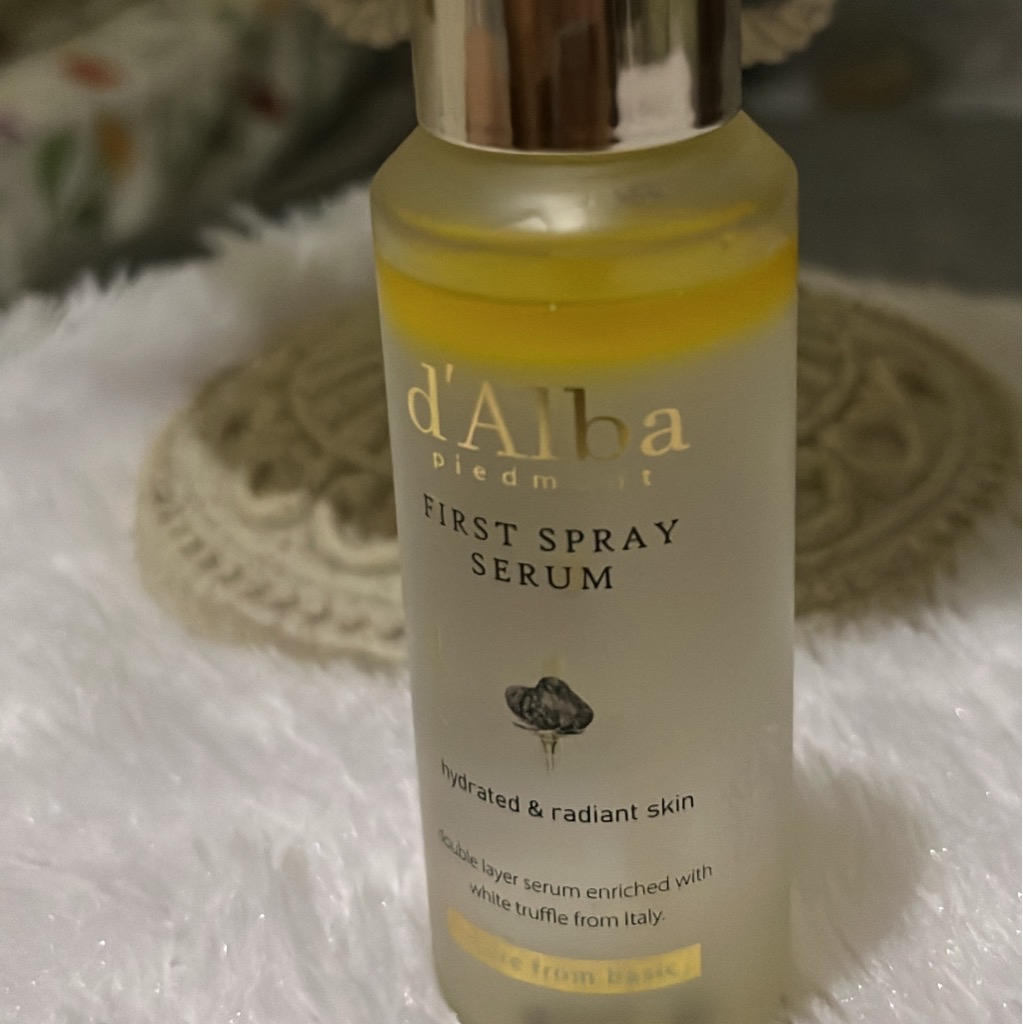 White Truffle First Spray Serum imgfdn-c5f966f7-1d18-4a10-b024-ec6cd6468c78