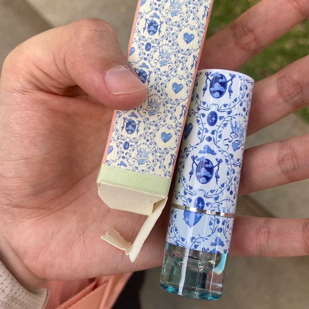 Le Fleur Balm Bullet - Damascus imgfdn-d960e847-d3f5-41f6-ab48-3a2e95a95163