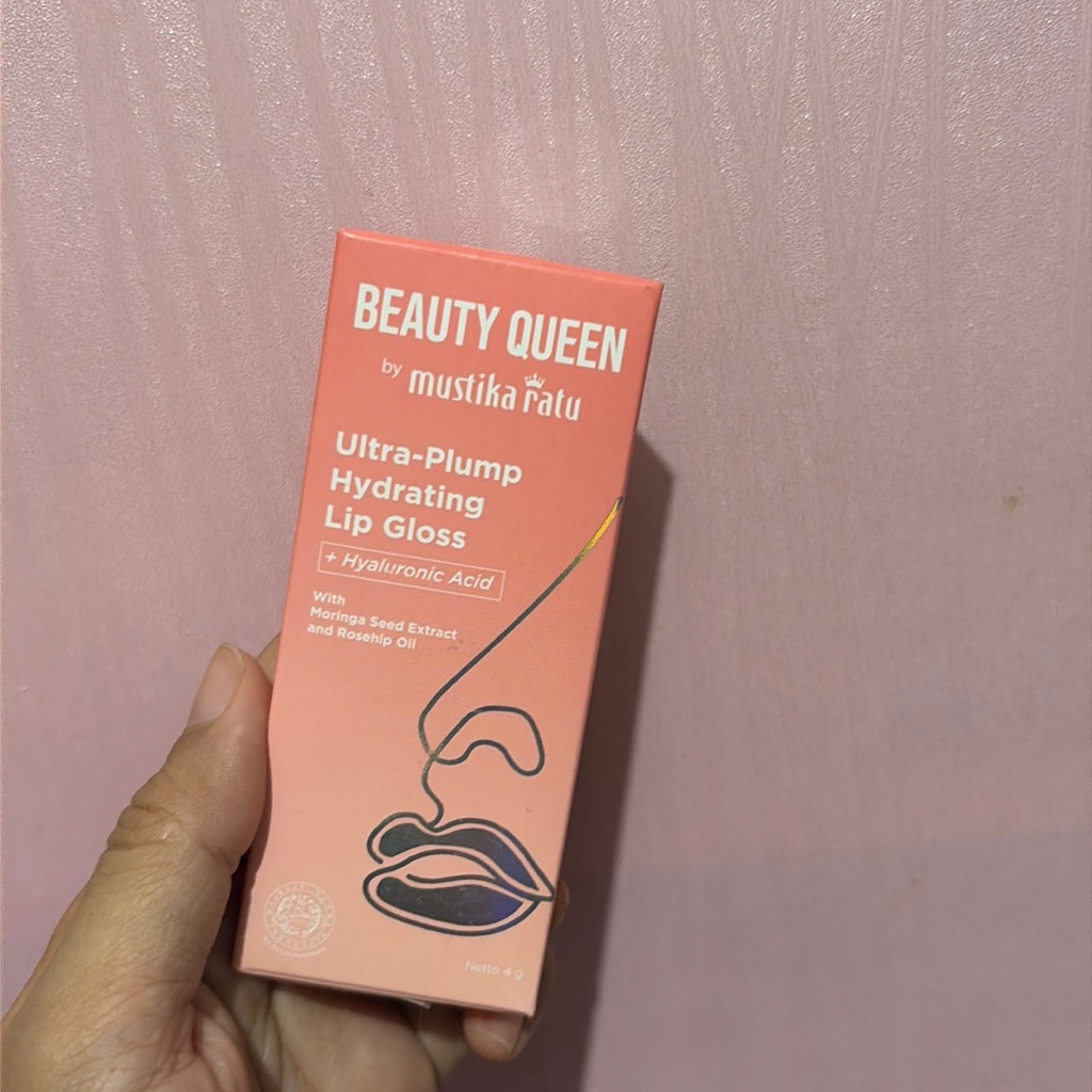 Ultraluscious Matte Lip Cream - 01 Red Me See imgfdn-c0de805c-1734-461c-9524-35ba78ae8e1f