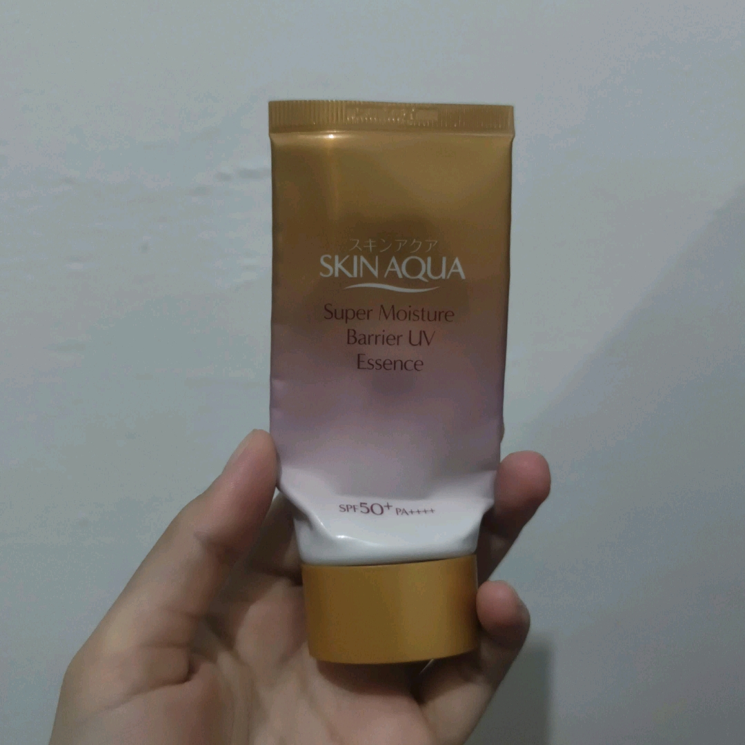 Super Moisture Barrier UV Essence imgfdn-37816f9c-2c2d-48fc-9d71-c3c6e37e5fcf