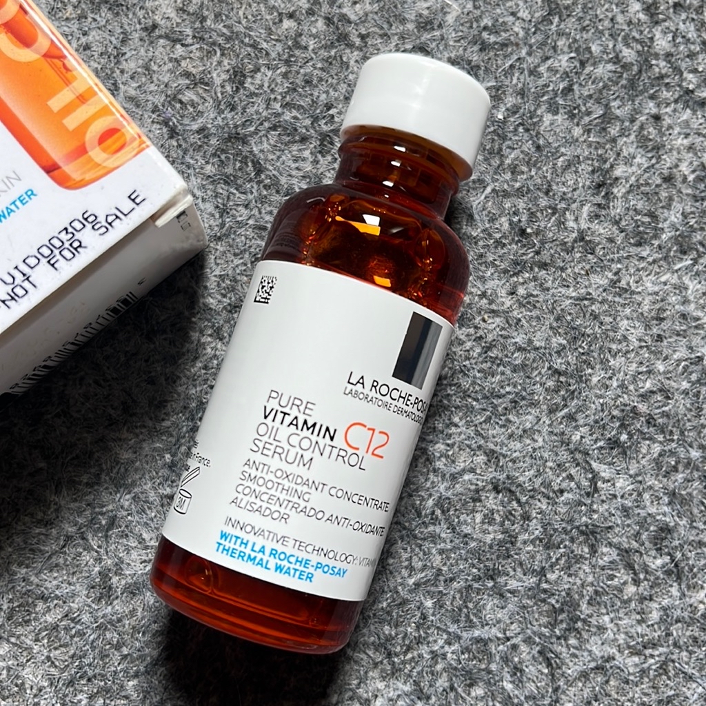 Vitamin C12 Oil Control imgfdn-0b0fc5d2-7134-46a1-bac1-ec2bd30e5cbc