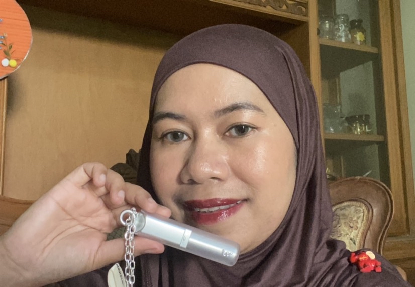 Ink-Like Air Glasstick - Wife Me Up imgfdn-3fd0266e-ee58-4c88-9032-793e90a9aa22