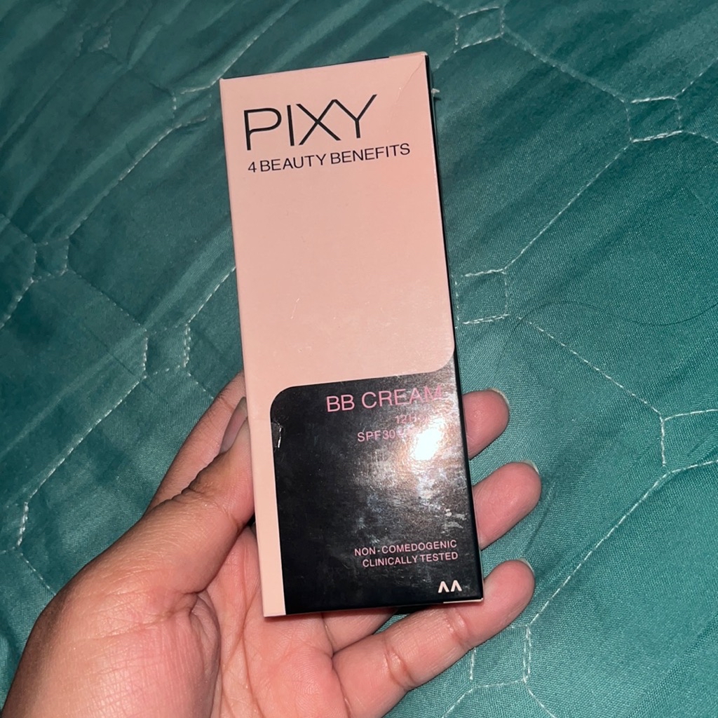 UV Whitening 4 Beauty Benefits BB Cream - Cream imgfdn-de766206-85c7-4b57-85c3-91bd67c5b5ea