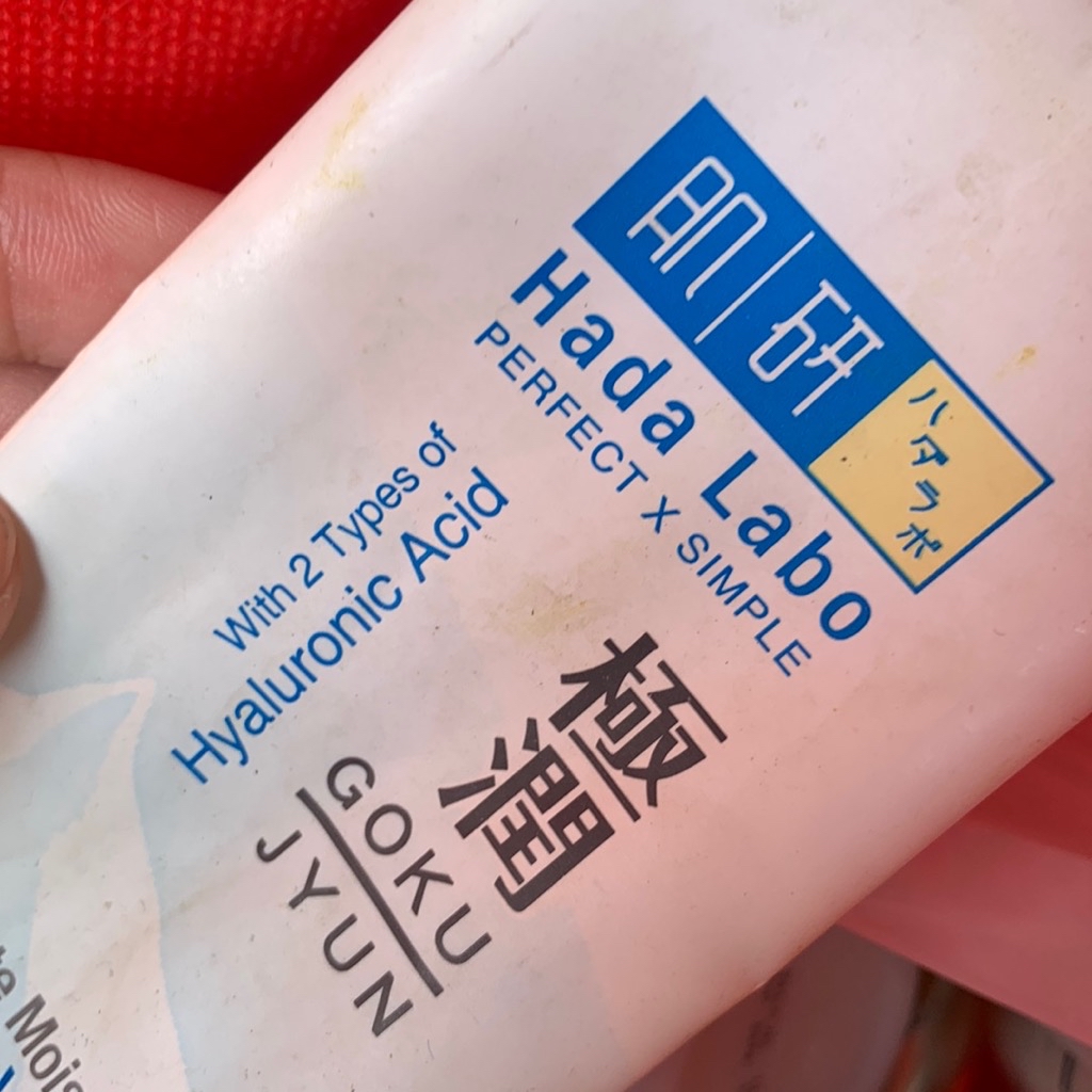 Mild & Sensitive Face Wash - Thermal Spring Water imgfdn-50195826-d1a7-4126-83f8-0da53b6479fc