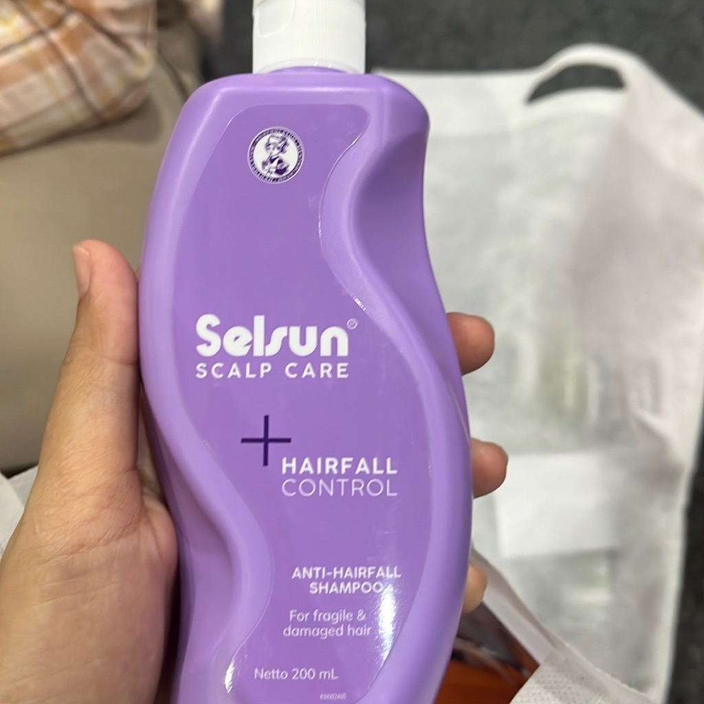 Scalp Care Hairfall Control Anti-Hairfall Shampoo imgfdn-8e906369-8aa7-4eee-bfa8-179868b5c92d