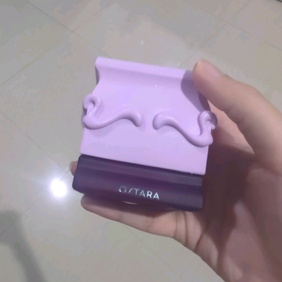 Ostara Extrait De Parfum imgfdn-99216bdc-c004-4cb8-8ac3-d5b6bb764e6f