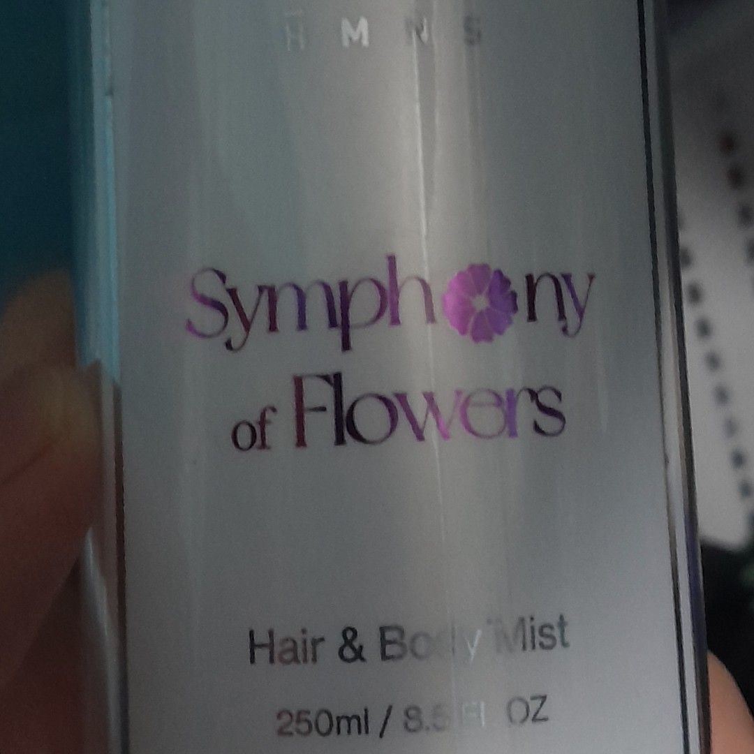 Symphony of Flowers Hair & Body Mist imgfdn-402f1b78-80b4-4479-adf3-a9f55a6bf073