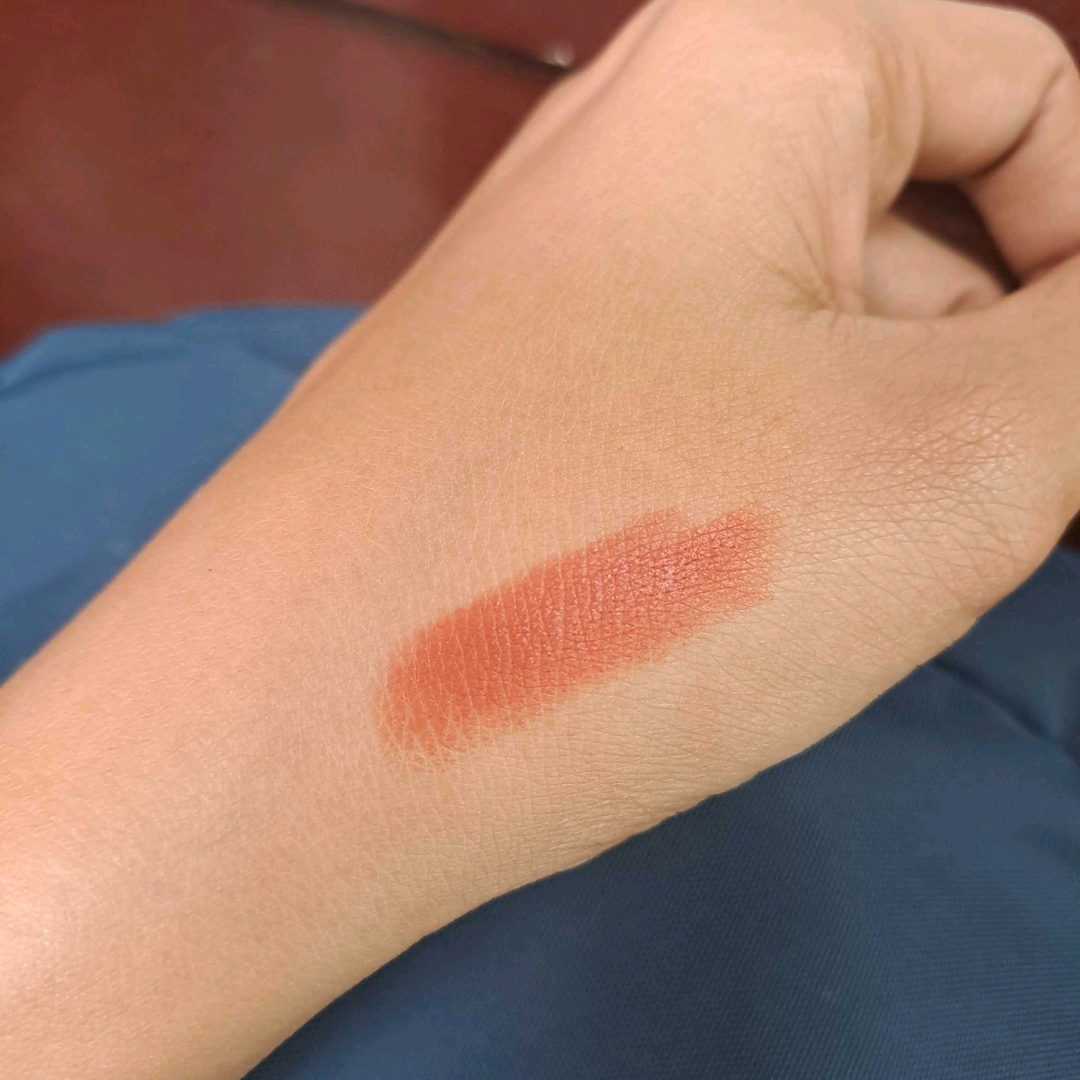Matte Lipstick - 02 Orange Crush imgfdn-aa9e40a2-0dc6-46a5-b0d7-f65e5560ddda