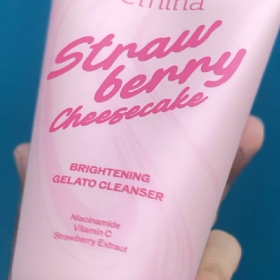 Gelato Cleanser - Strawberry Cheesecake Brightening imgfdn-03a58fbf-a1e1-435e-afe2-814c728136b4