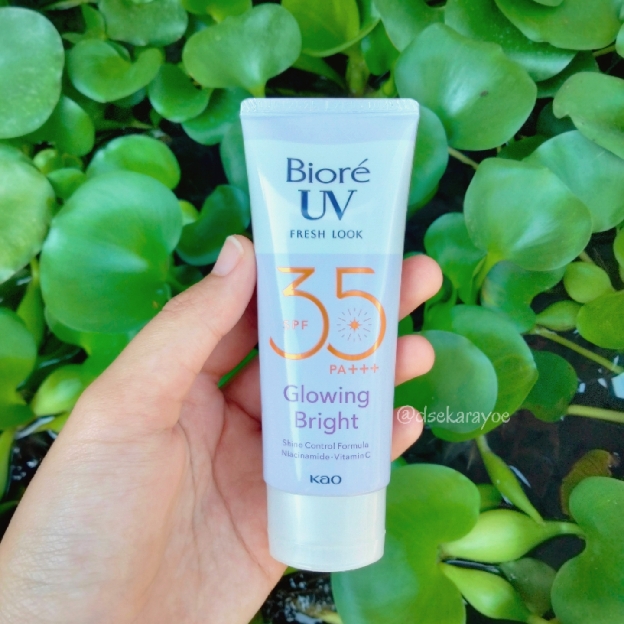 UV Fresh Look Glowing Bright SPF35 imgfdn-33c07277-0076-4b36-a947-b424721514b1