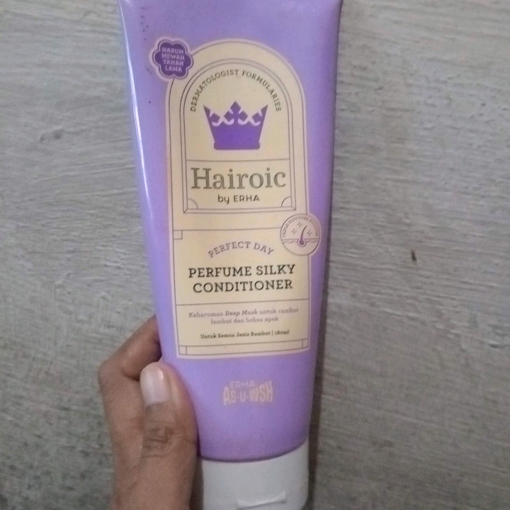 Hairoic Silky Conditioner Perfect Day imgfdn-8b2ad264-131d-4352-87ac-8c8ad3413f1b