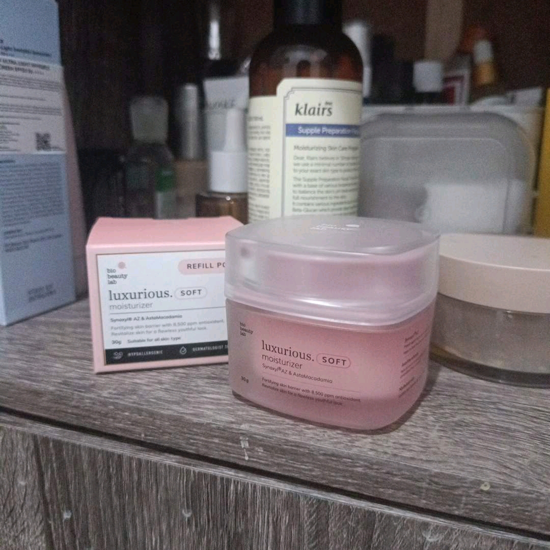 Luxurious Soft Moisturizer imgfdn-300376e5-62e9-4038-be01-3336a1eabbdd