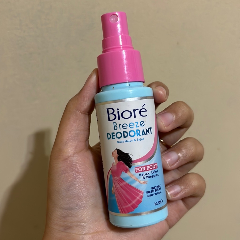 Breeze Deodorant Spray - Minty Floral imgfdn-e1d5ca5d-37e0-4a80-99f1-a8144cd9b5fc