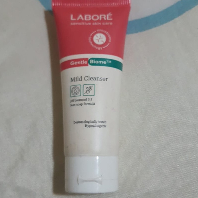 GentleBiome™ Mild Cleanser imgfdn-059be30e-881e-4c32-9ffe-30e58bc3b19f