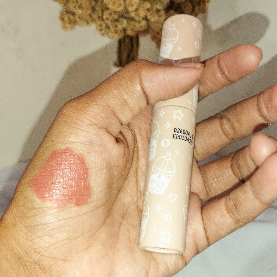 Mattedorable Lipcream (Boba Edition) - 02 Brown Sugar imgfdn-e3c62830-0555-4065-b6fb-3706655e2614