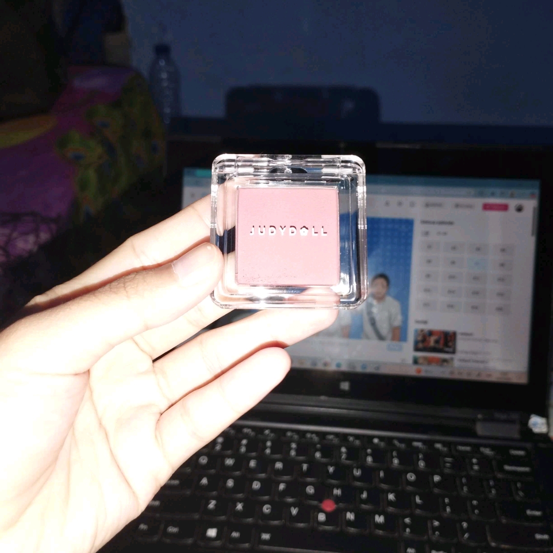 Pretty Blush Powder - #02 Pink Rose imgfdn-7d15d520-b5b0-4783-9503-736985d66c60