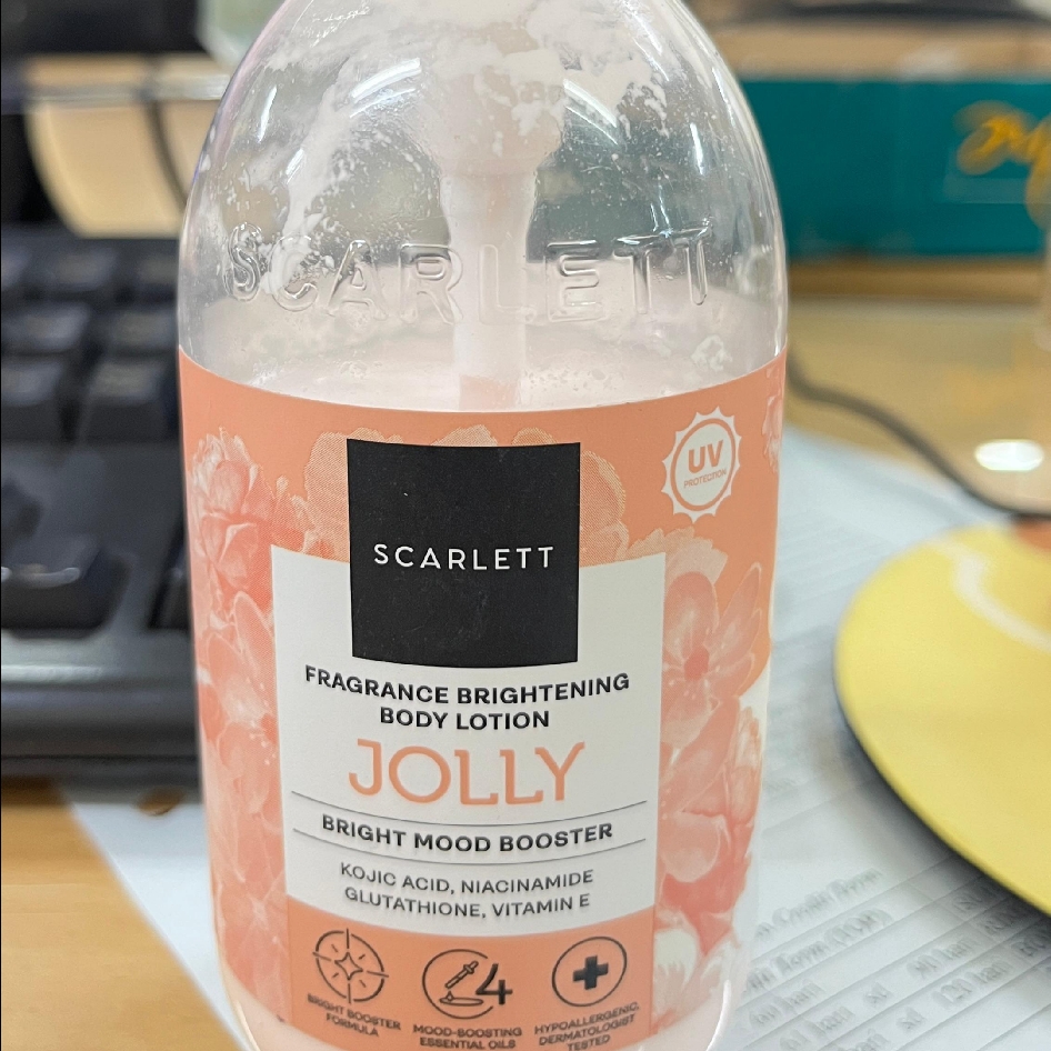 Bright Mood Booster Body Lotion - Jolly imgfdn-a417f0e5-ccee-4d15-a42e-335cb40746cb
