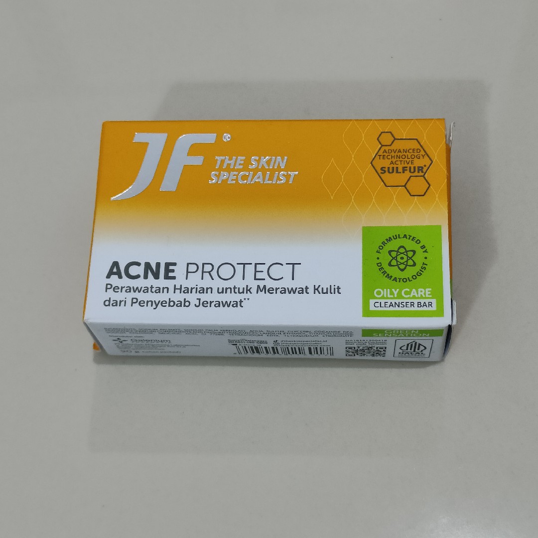 Acne Protect Cleanser Bar - Oily Care imgfdn-8d8e54a9-1d1b-41a5-b3f8-290dd039a5fb