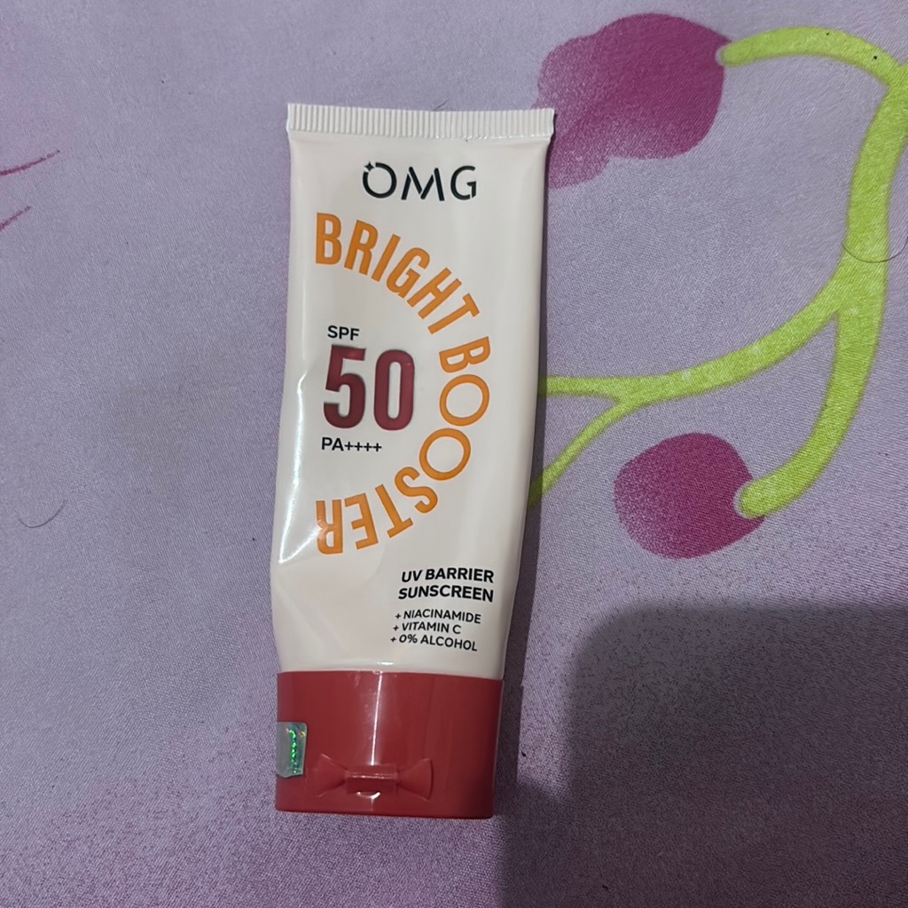Bright Booster UV Barrier Sunscreen SPF 50 PA++++ imgfdn-e4bd3863-9032-49f8-bf0d-0bb0e25469c2