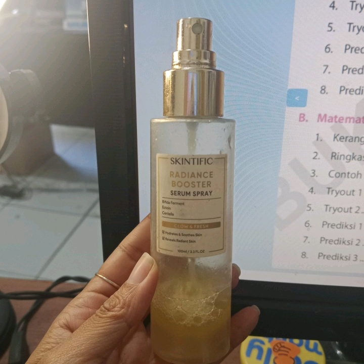 Instant Glowing Serum Spray imgfdn-a9e1c039-a320-4b0e-8766-d600c73d2b2b