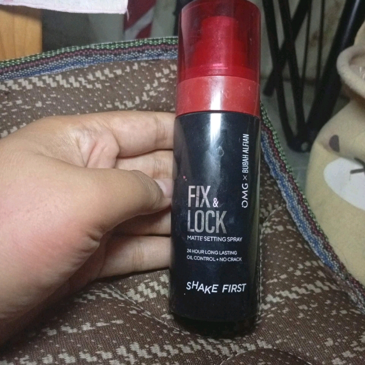 Fix & Lock Matte Setting Spray imgfdn-f369ecda-423e-40b1-a026-2110878d1a69
