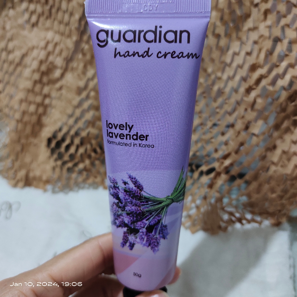 Hand Cream - Lovely Lavender imgfdn-f5f38d2d-5348-44d9-86b7-72d1e5257be2