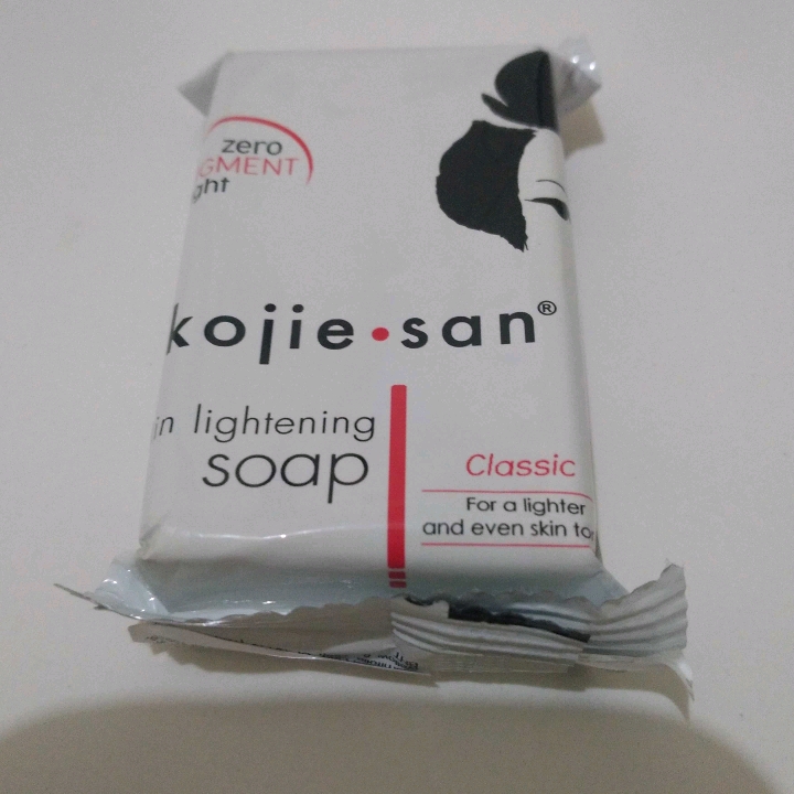 Skin Lightening Soap Kojic Acid imgfdn-70671d22-aea2-4ed4-97b9-ba295ab21d4a